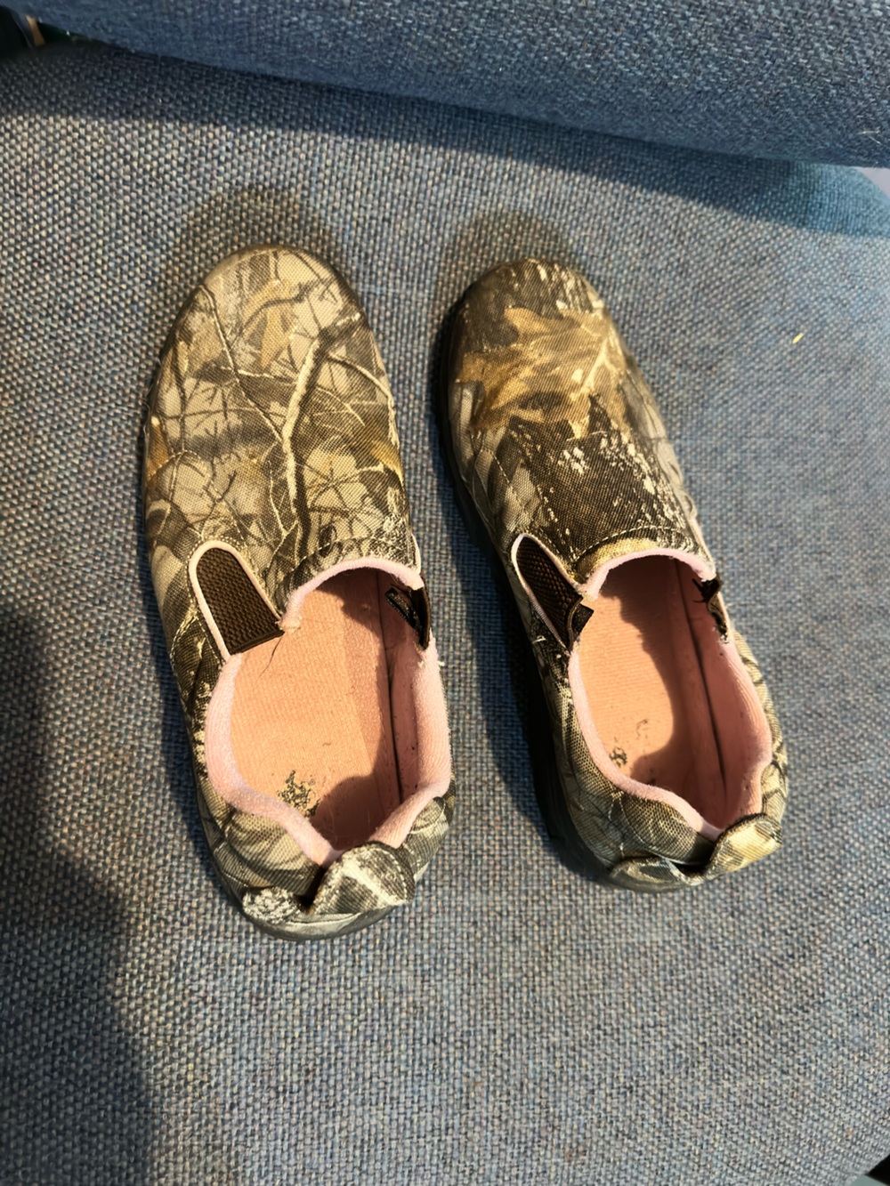 Women’s Size 9 Camouflage Slip-On Shoes with Pink Lining
